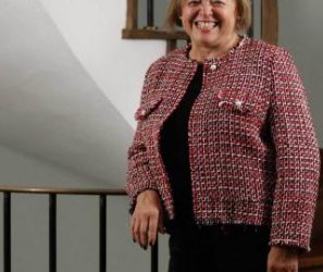 Siglo XXI. Rosa Menéndez «A las mujeres no nos educan para ser libres ni jefas, está mal visto»